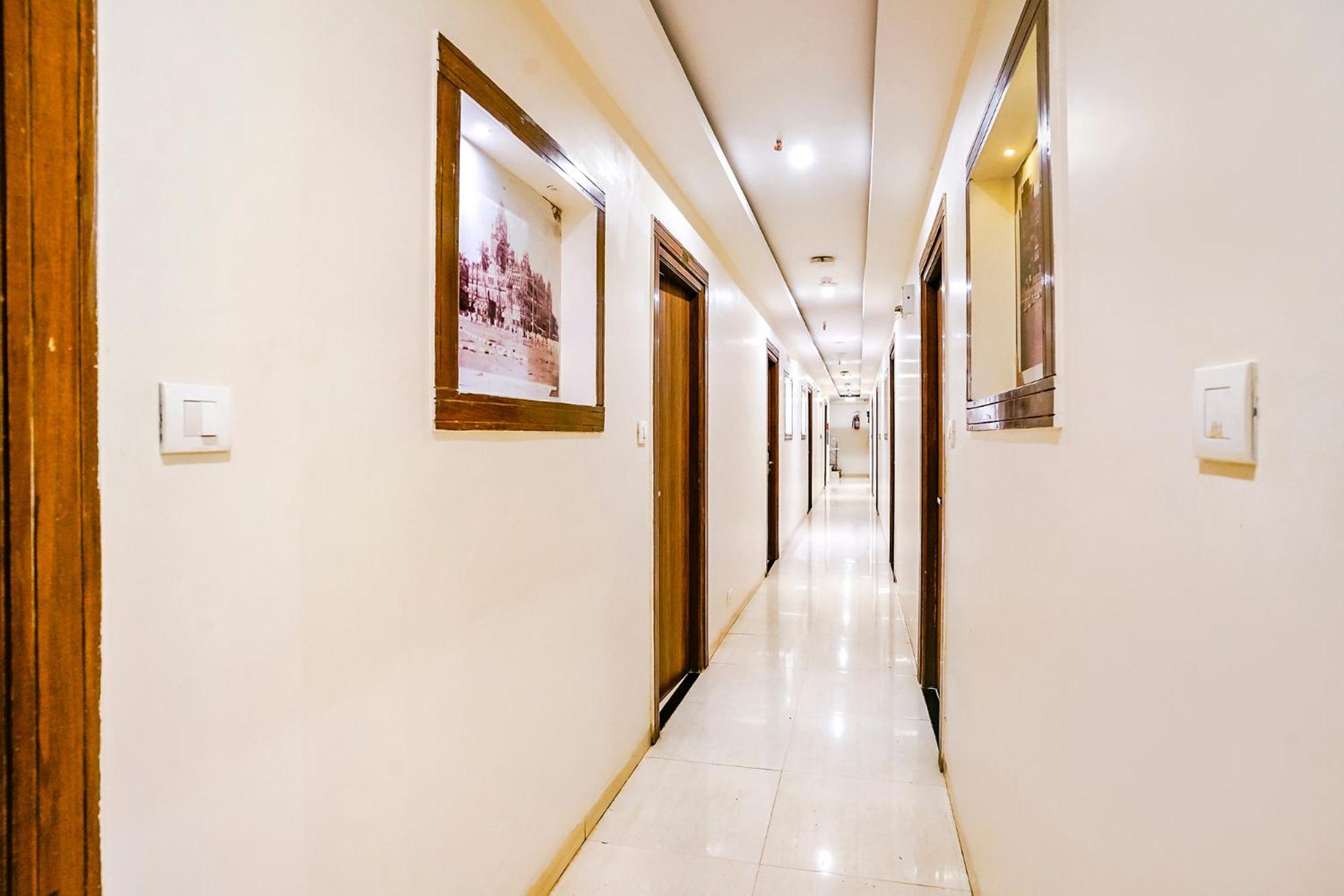 Fabhotel Amber Palace - Nr Fort & Csmt Station Mumbai Exterior photo
